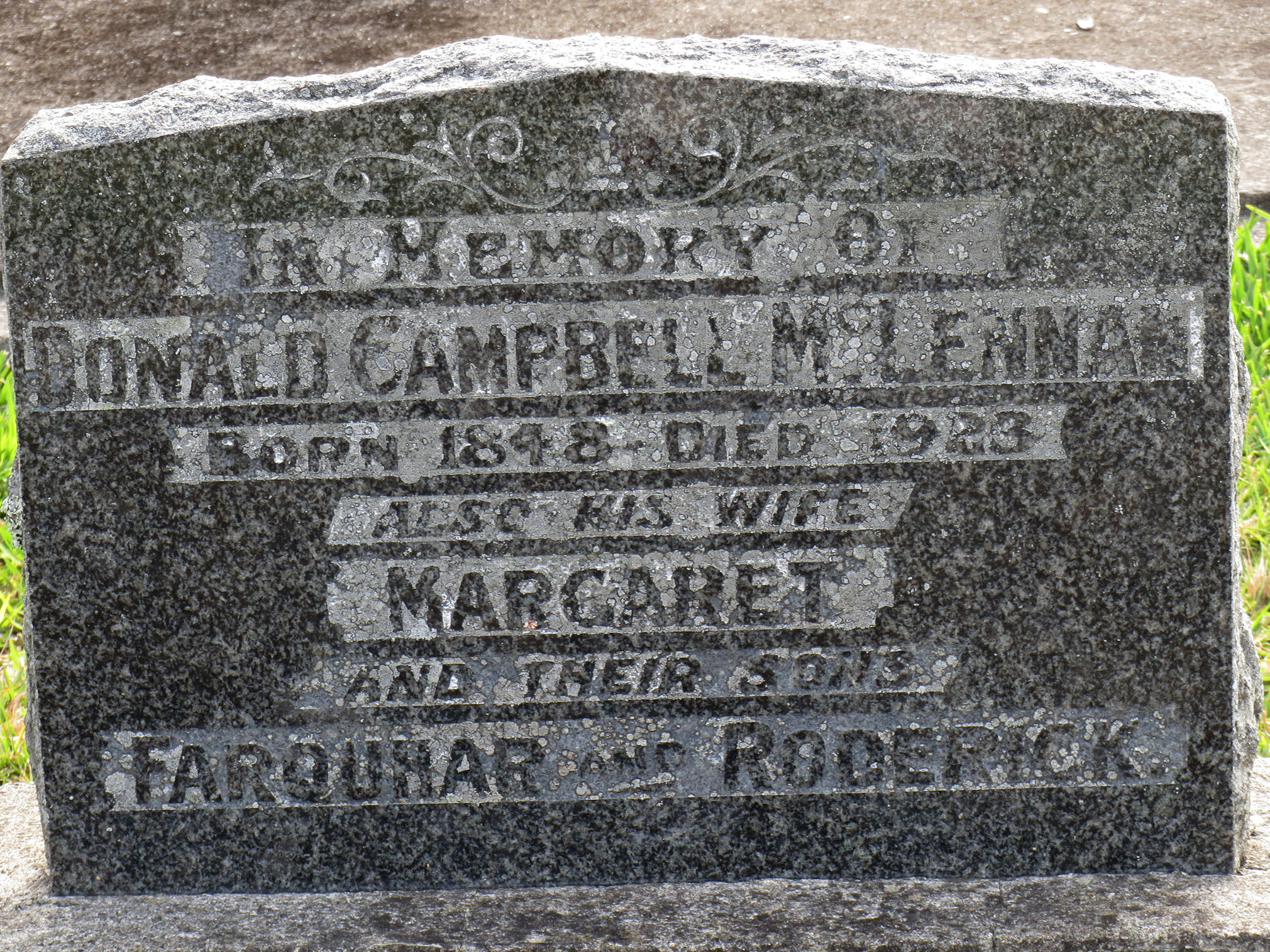 Photo of headstones/Donald Campbell McLennan d1923 hdstn Waipu